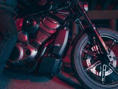 nightster-media-carousel-3
